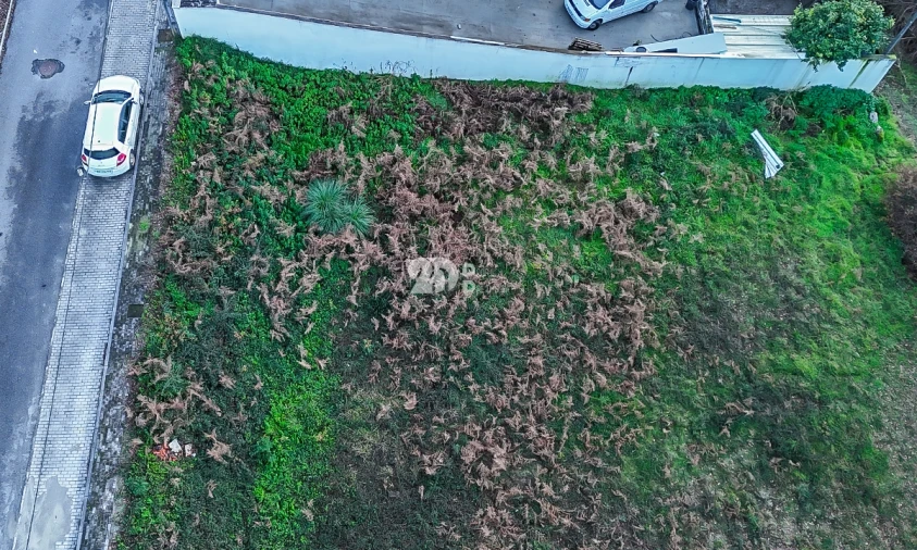 Terreno para Venda em Gondifelos, Cavalões e Outiz Foto 5