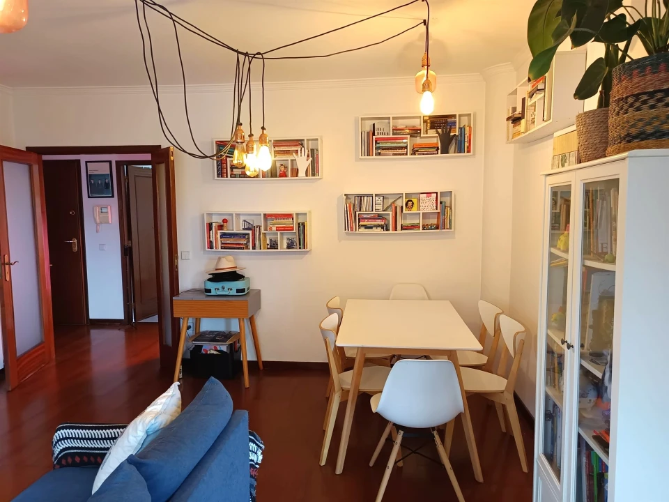 Apartamento T1 para Arrendamento em Aguas Santas Foto 1