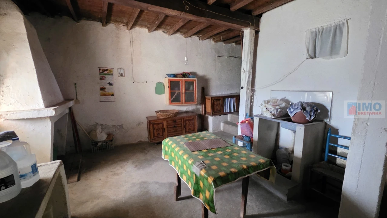 Moradia T2 para Venda em Idanha-A-Nova e Alcafozes Foto 5