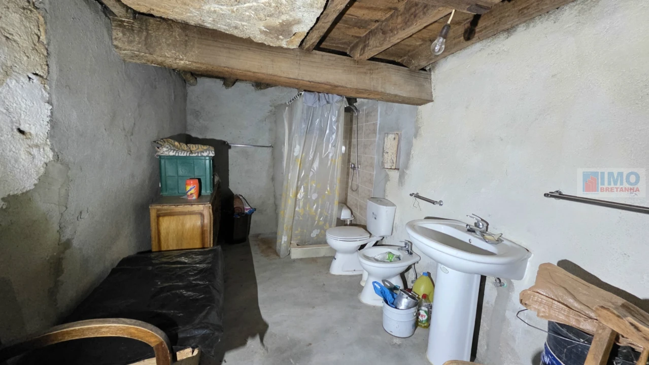 Moradia T2 para Venda em Idanha-A-Nova e Alcafozes Foto 10