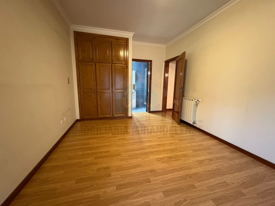 Moradia T3 para Venda em Mirandela Foto 13