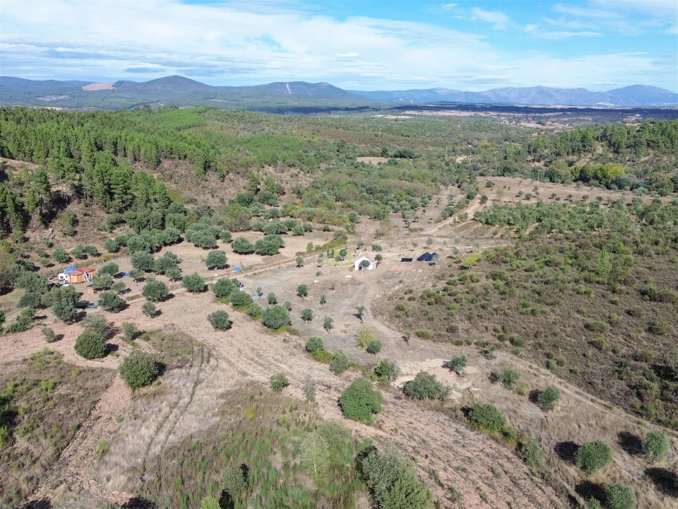 Quinta T0 para Venda em Aranhas Foto 20