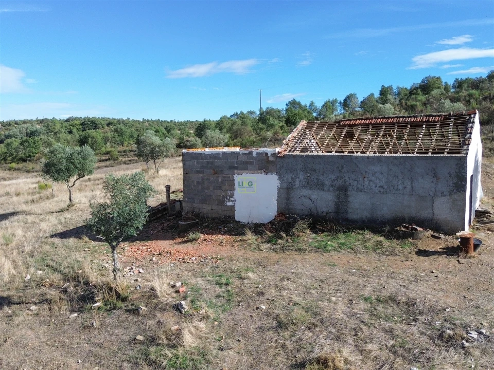 Quinta T0 para Venda em Aranhas Foto 17