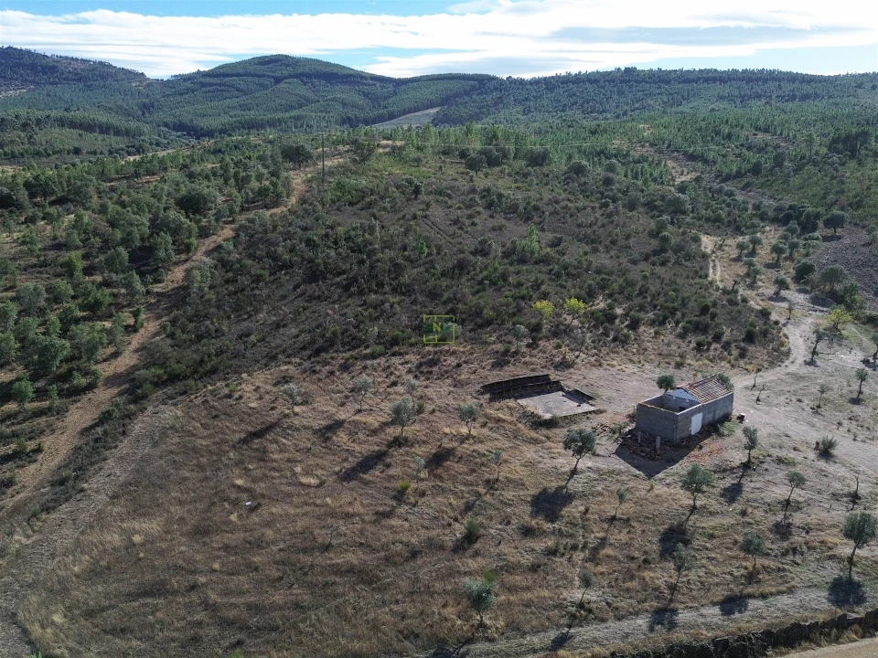 Quinta T0 para Venda em Aranhas Foto 14