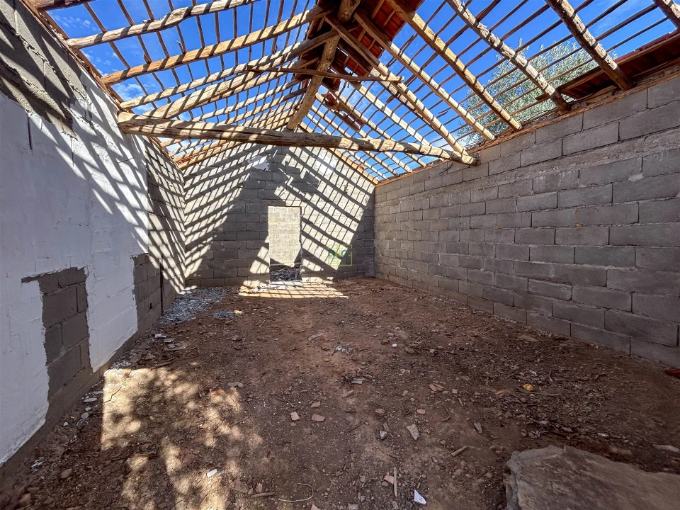 Quinta T0 para Venda em Aranhas Foto 26