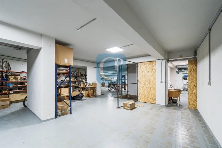 Loja para Venda em Cedofeita, Santo Ildefonso, Sé, Miragaia, São Nicolau e Vitória Foto 17