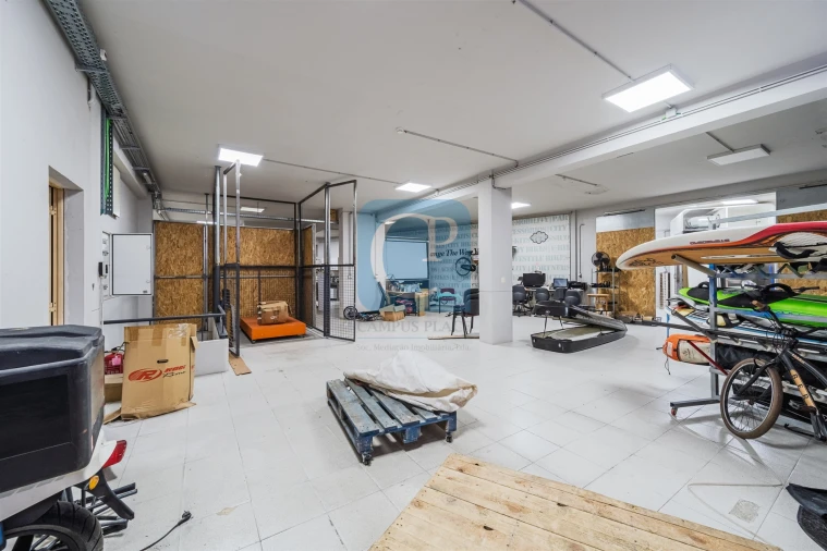 Loja para Venda em Cedofeita, Santo Ildefonso, Sé, Miragaia, São Nicolau e Vitória Foto 4