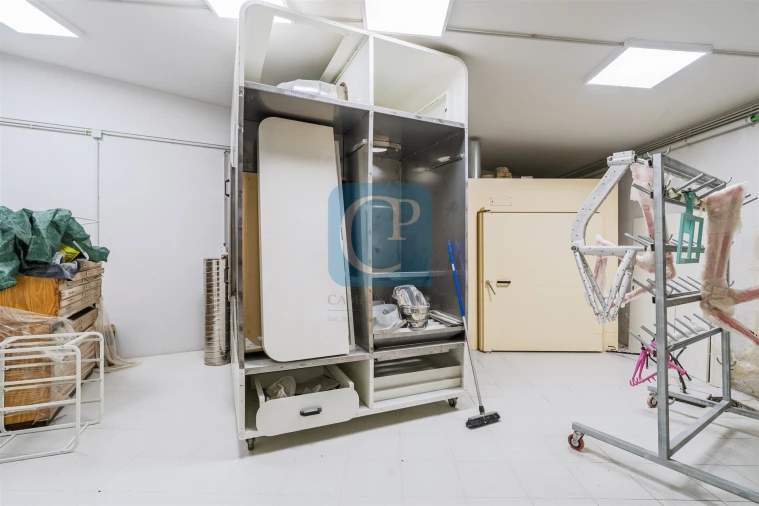 Loja para Venda em Cedofeita, Santo Ildefonso, Sé, Miragaia, São Nicolau e Vitória Foto 10