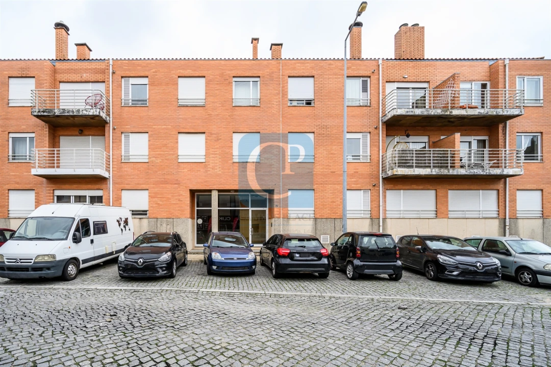 Apartamento T1 para Arrendamento em São Mamede de Infesta e Senhora da Hora Foto 20