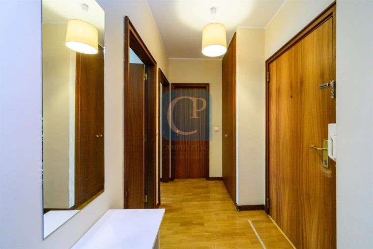 Apartamento T1 para Arrendamento em São Mamede de Infesta e Senhora da Hora Foto 9