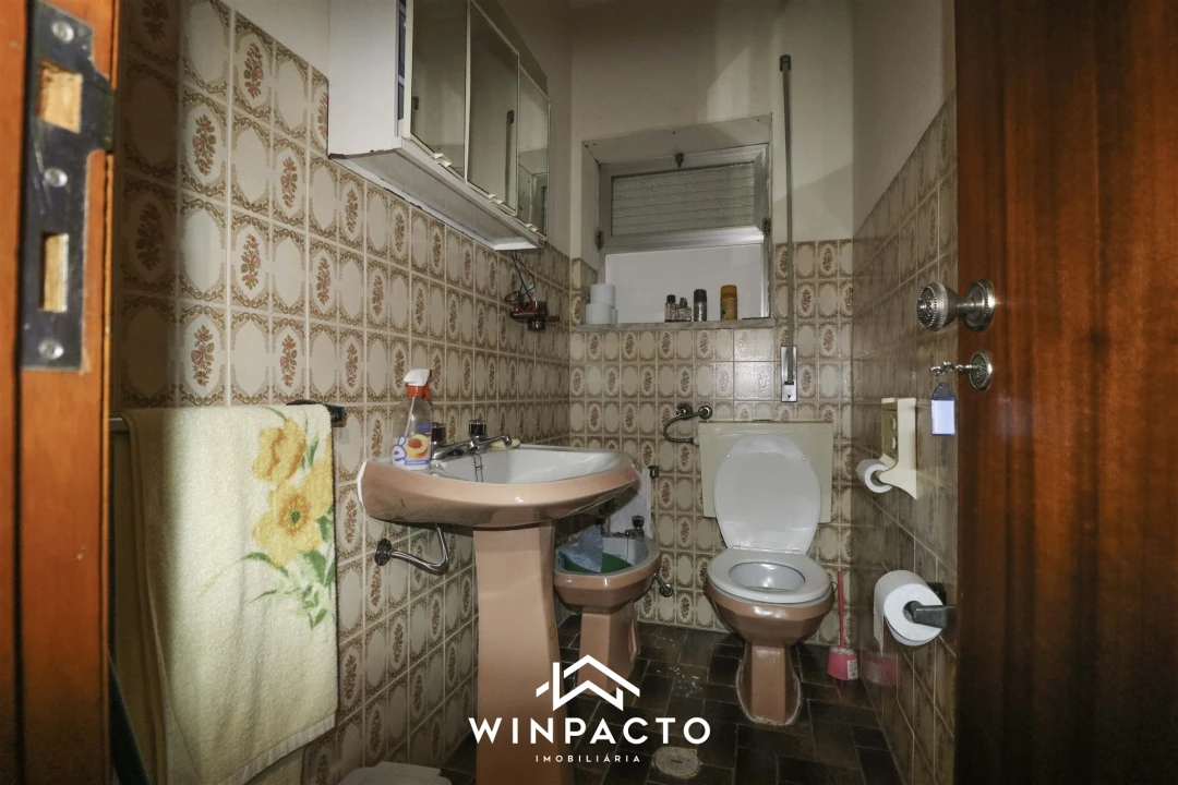 Apartamento T3 para Venda em Nelas Foto 9