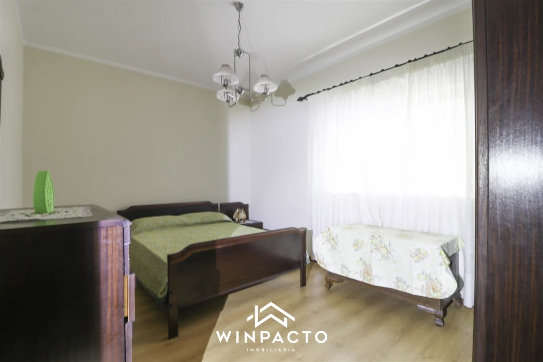 Apartamento T3 para Venda em Nelas Foto 13