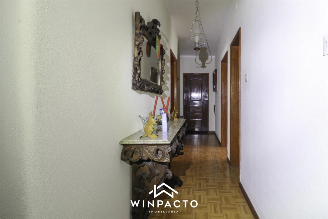 Apartamento T3 para Venda em Nelas Foto 14
