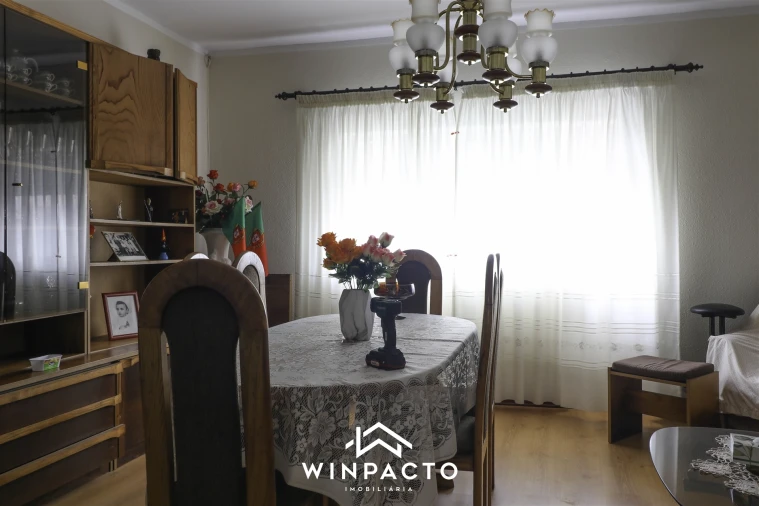 Apartamento T3 para Venda em Nelas Foto 2