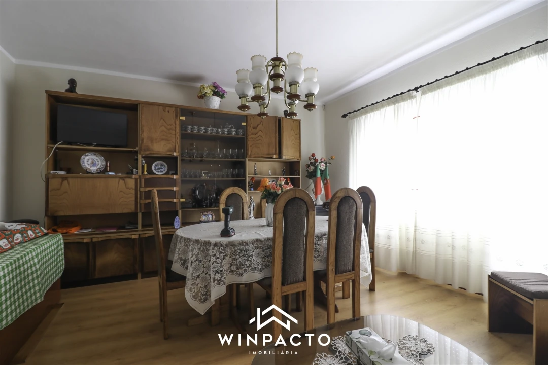 Apartamento T3 para Venda em Nelas Foto 3