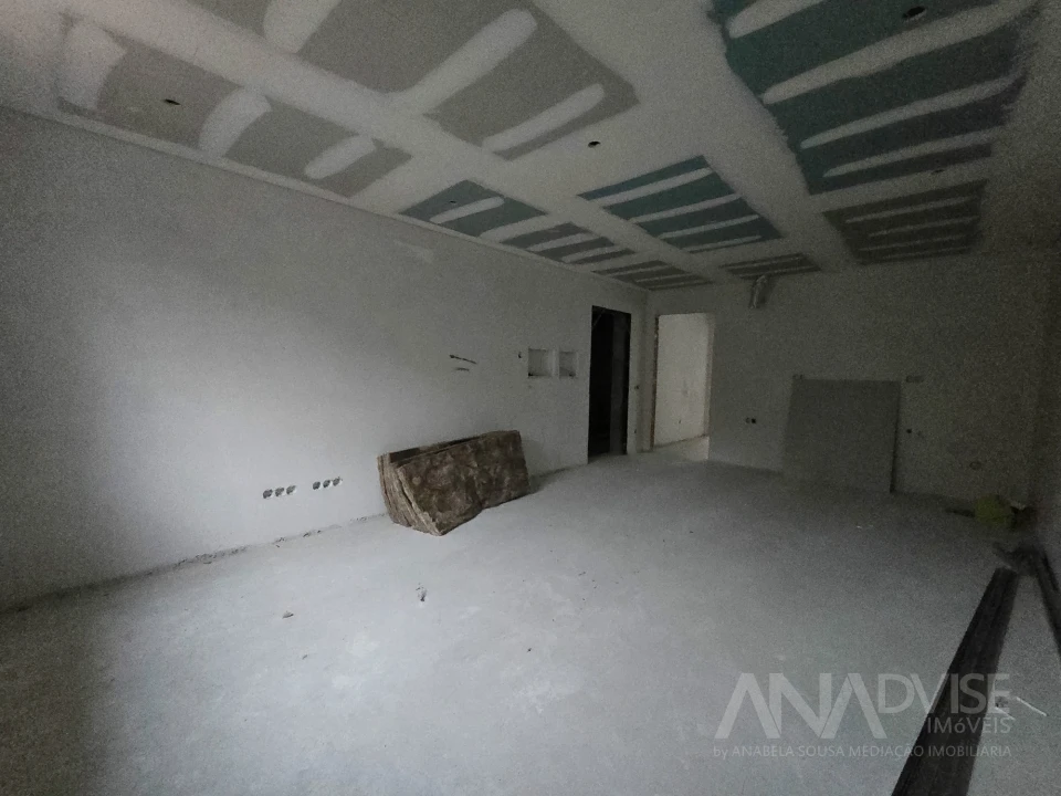 Apartamento T2 para Venda em Viseu Foto 5