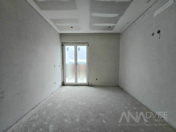 Apartamento T2 para Venda em Viseu Foto 10