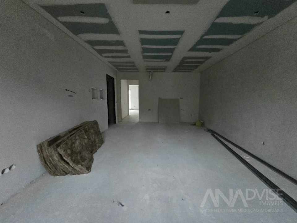 Apartamento T2 para Venda em Viseu Foto 4