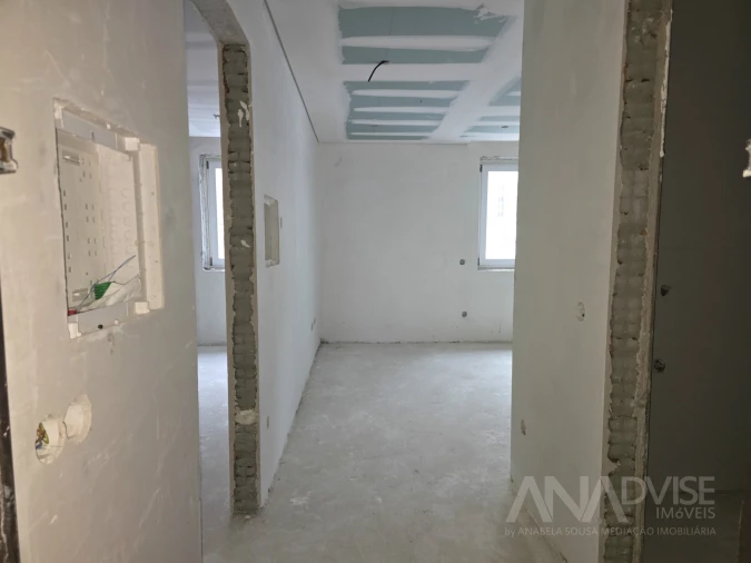 Apartamento T1 para Venda em Viseu Foto 4