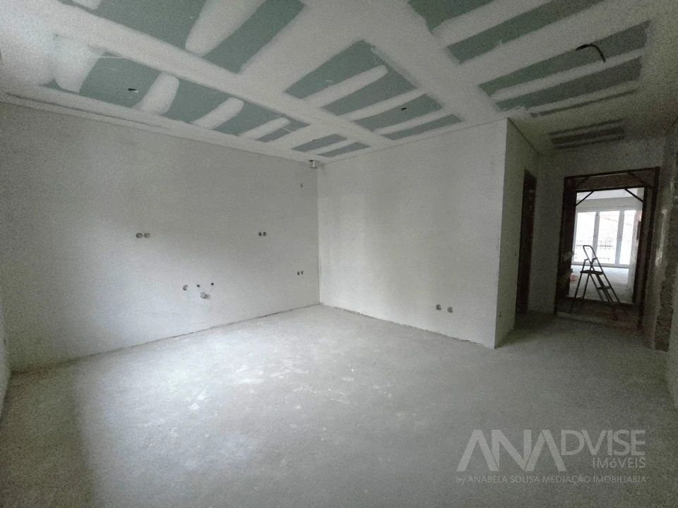 Apartamento T1 para Venda em Viseu Foto 10