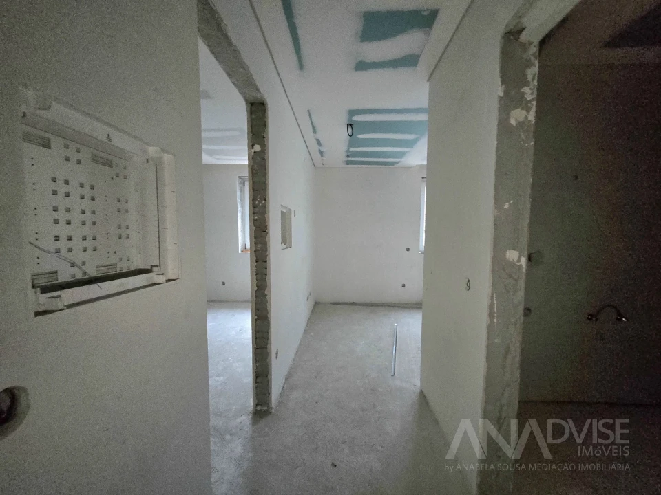 Apartamento T1 para Venda em Viseu Foto 2