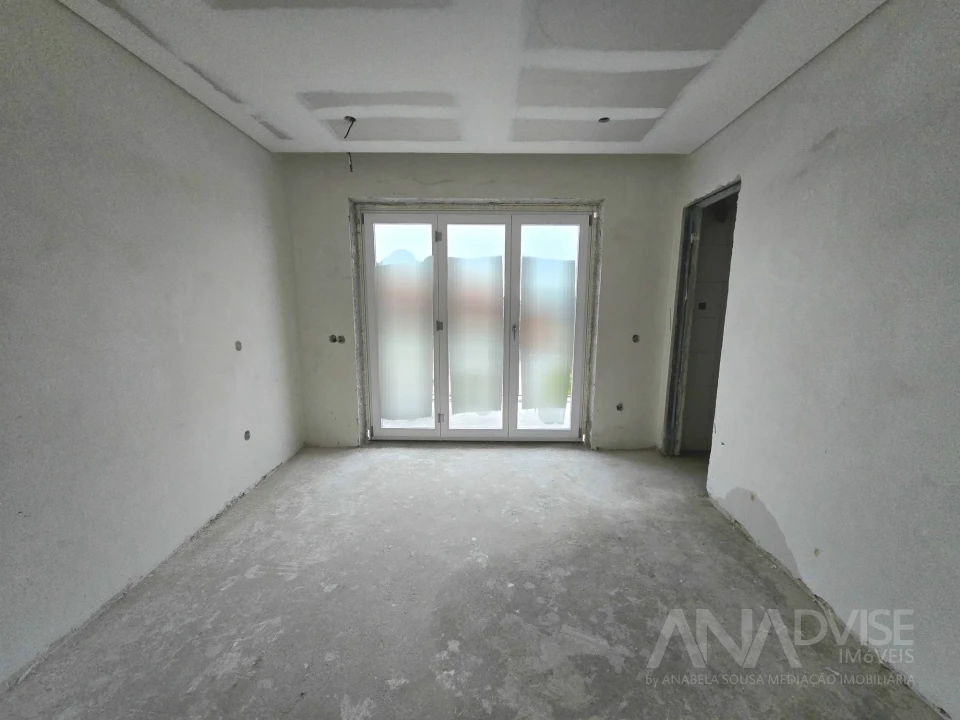 Apartamento T2 para Venda em Viseu Foto 8