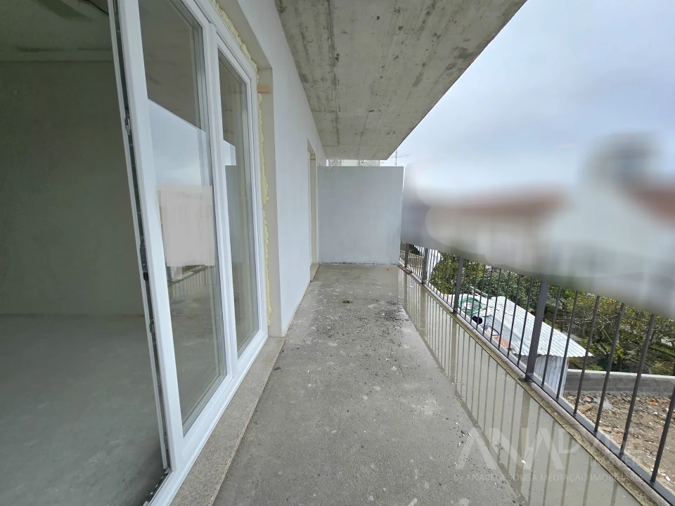 Apartamento T2 para Venda em Viseu Foto 9