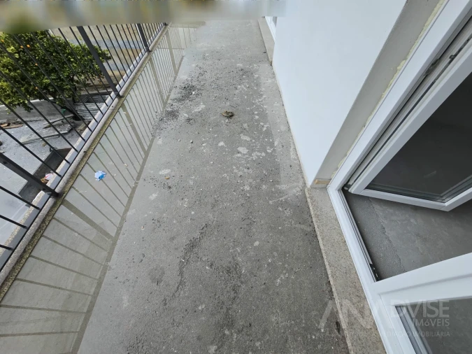 Apartamento T2 para Venda em Viseu Foto 13