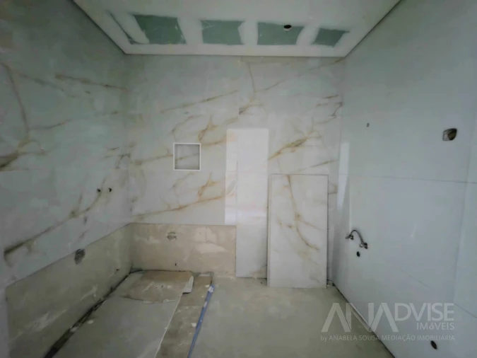 Apartamento T2 para Venda em Viseu Foto 6