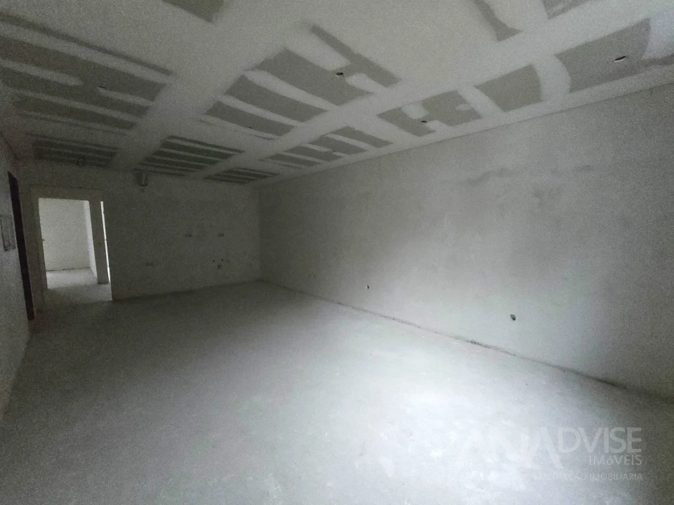 Apartamento T2 para Venda em Viseu Foto 4