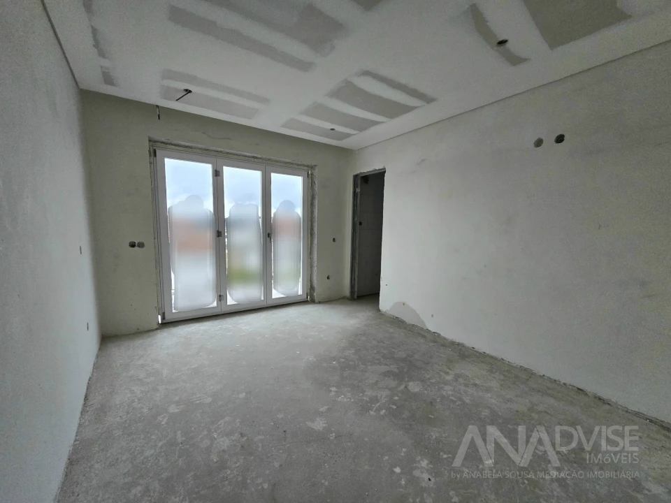 Apartamento T2 para Venda em Viseu Foto 7