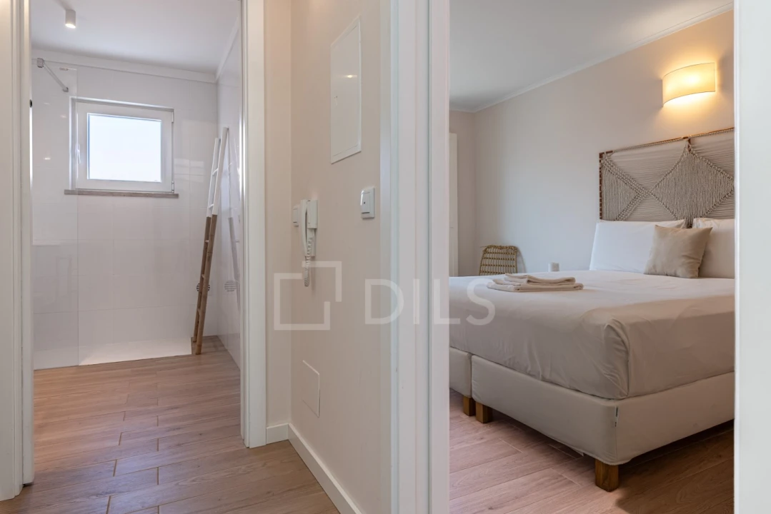 Moradia T2 para Venda em Santa Maria do Castelo e Santiago e Santa Susana Foto 10