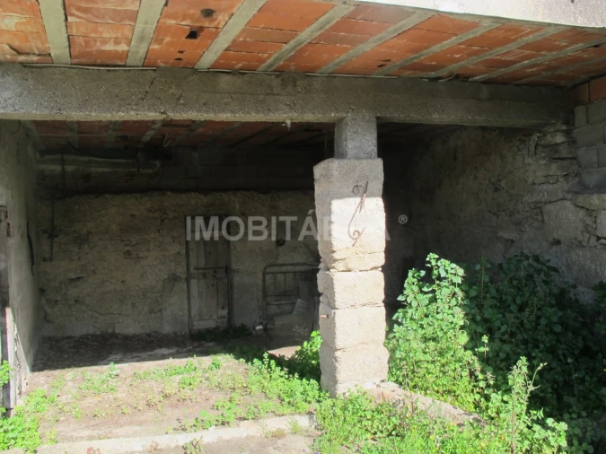 Moradia T6 para Venda em Travanca de Lagos Foto 7