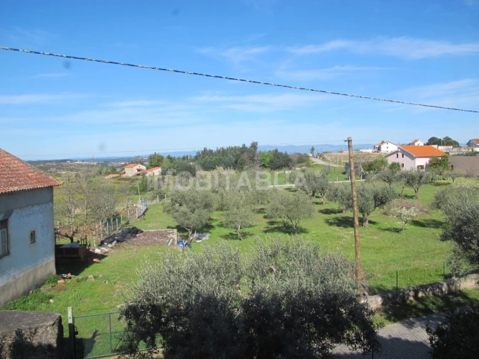 Moradia T6 para Venda em Travanca de Lagos Foto 2