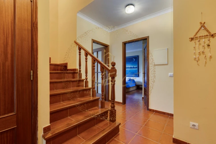 Moradia T3 para Venda em Odiaxere Foto 21