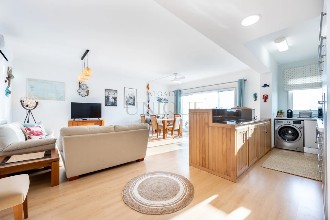 Apartamento T1 para Venda em Lagos (São Sebastião e Santa Maria) Foto 3