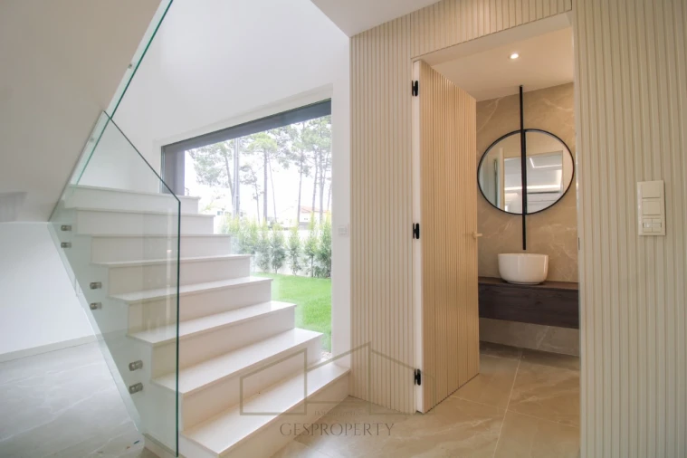 Moradia T4 para Venda em Charneca de Caparica e Sobreda Foto 20