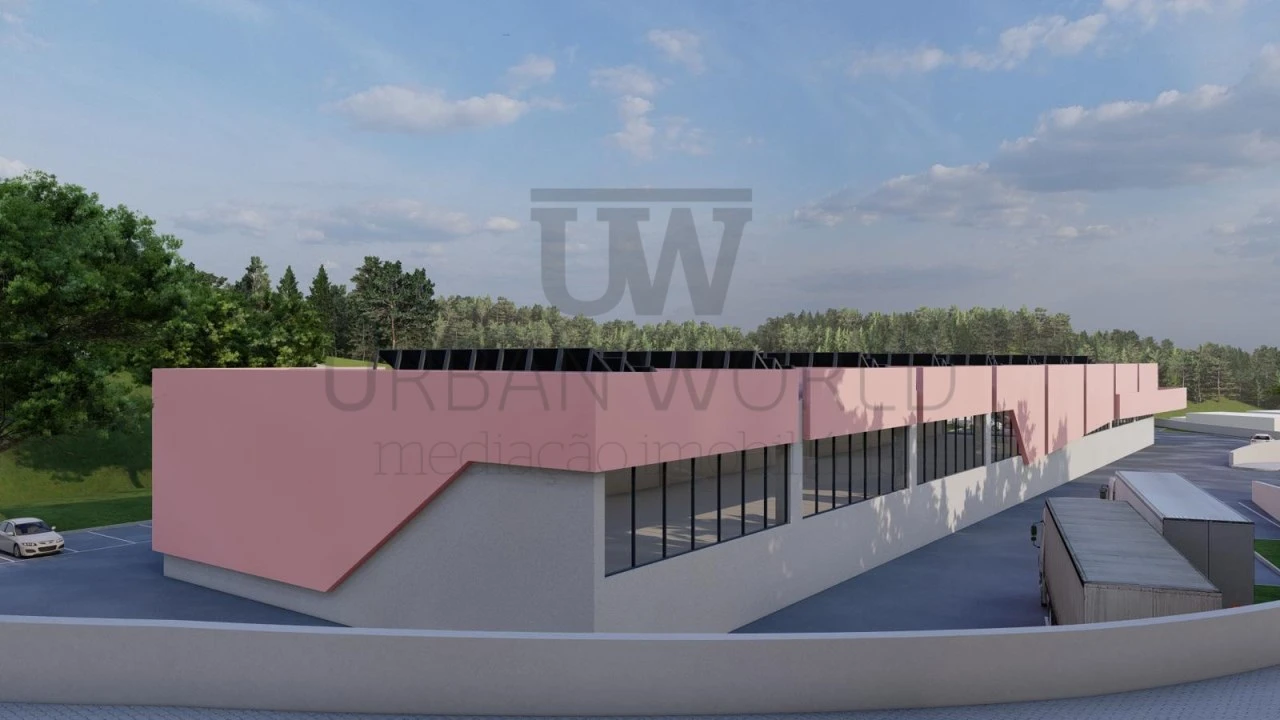 Terreno Comércio / Armazém para Venda em Lousa Foto 4