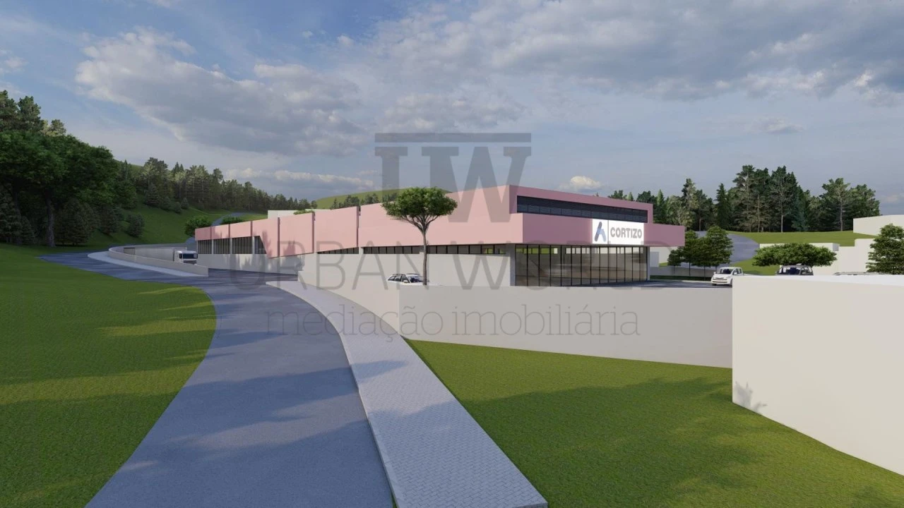 Terreno Comércio / Armazém para Venda em Lousa Foto 12