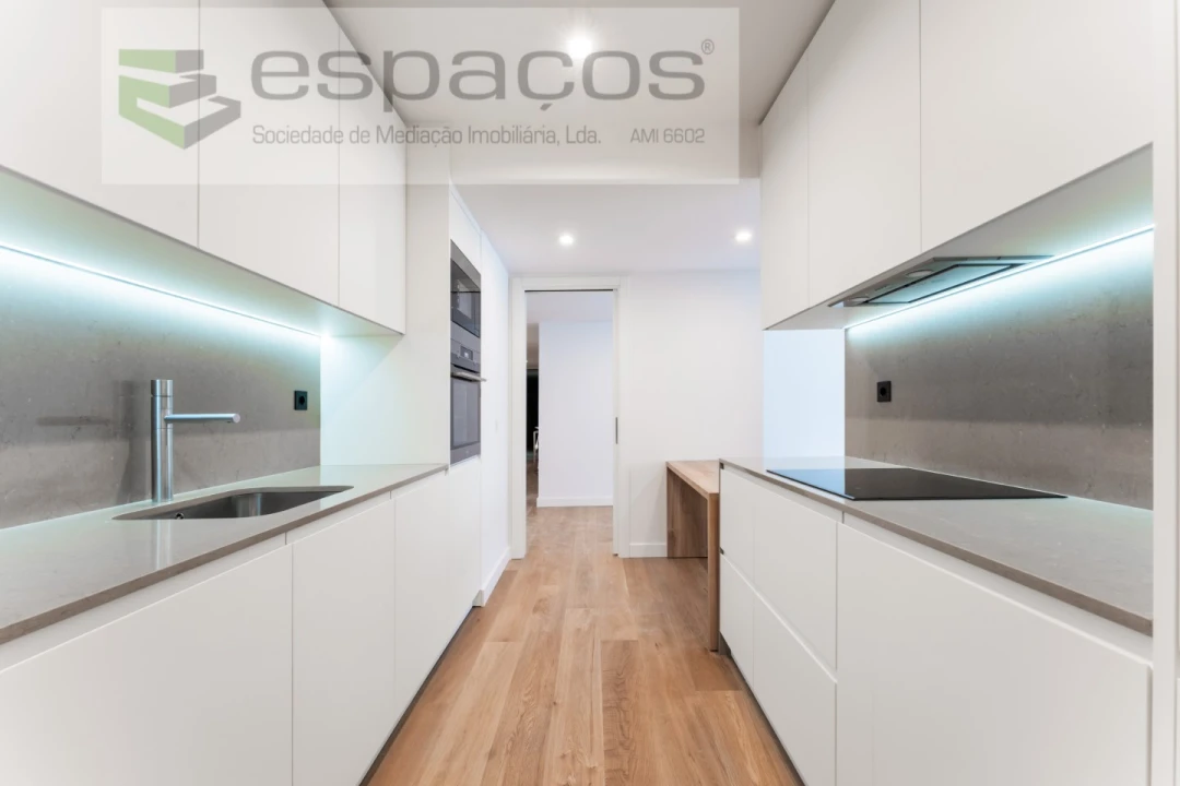 Apartamento T3 para Venda em Olivais Foto 4