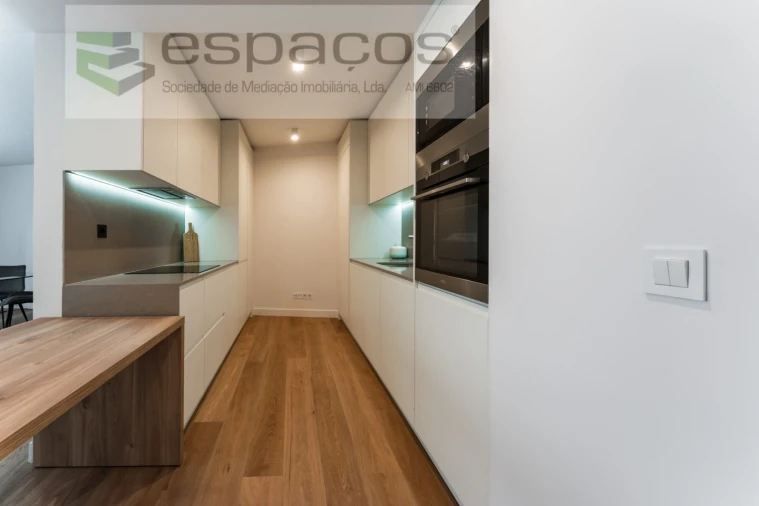 Apartamento T3 para Venda em Olivais Foto 5