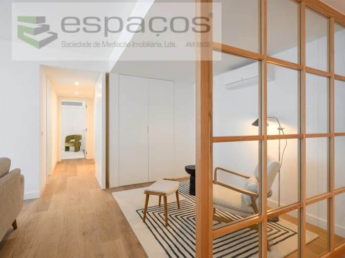 Apartamento T2 para Venda em Olivais Foto 4