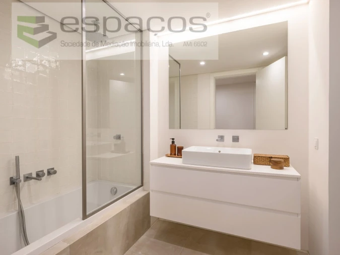 Apartamento T2 para Venda em Olivais Foto 14