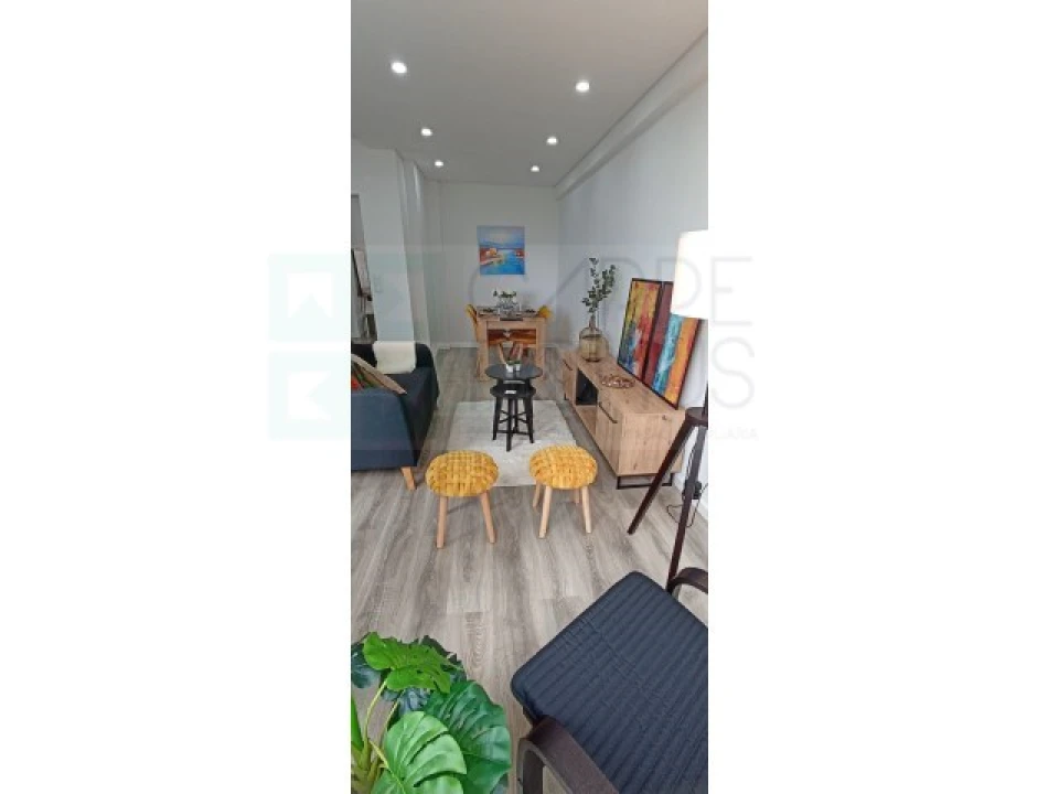 Apartamento T2 para Venda em São Domingos de Benfica Foto 7