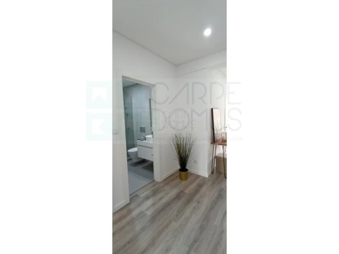 Apartamento T2 para Venda em São Domingos de Benfica Foto 17