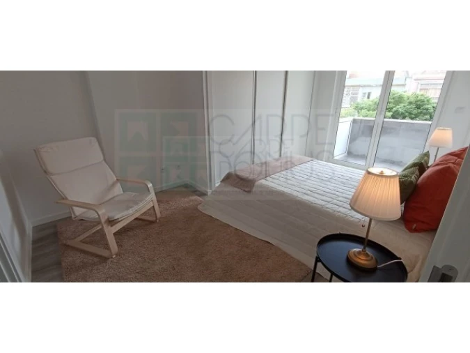 Apartamento T2 para Venda em São Domingos de Benfica Foto 14