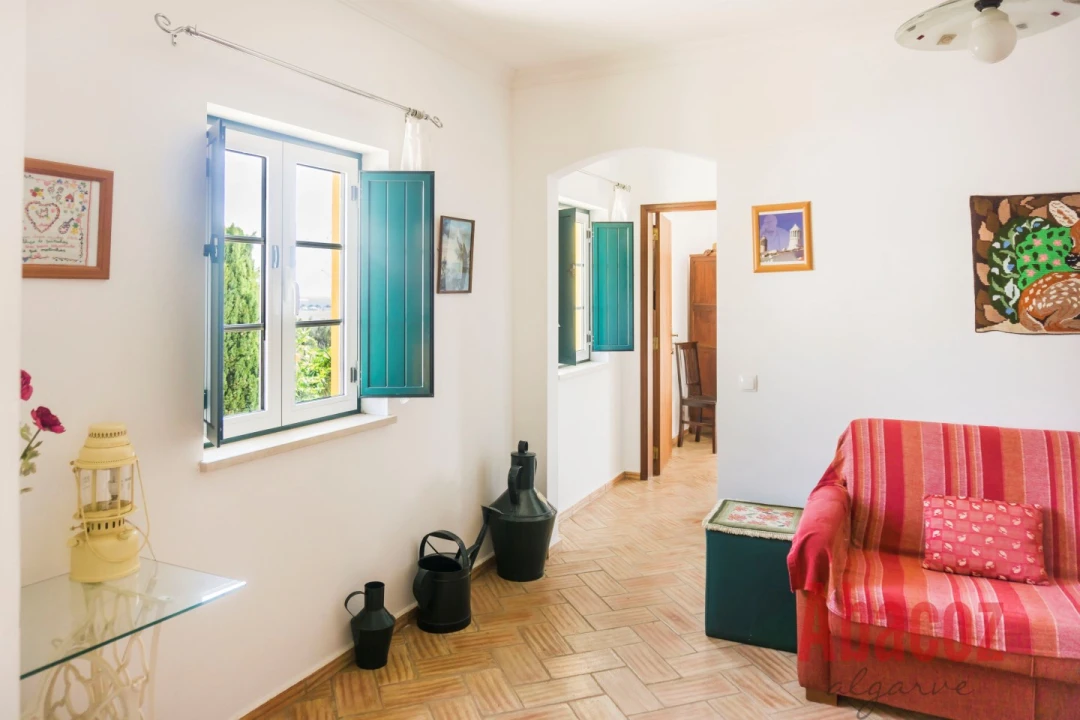 Moradia T1 para Venda em São Bartolomeu de Messines Foto 6