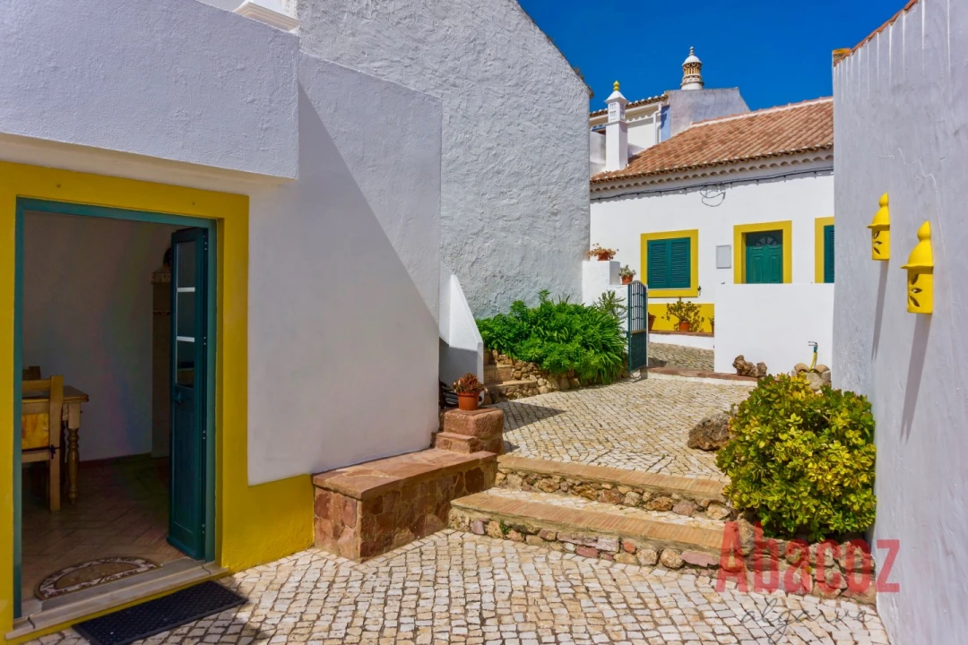 Moradia T1 para Venda em São Bartolomeu de Messines Foto 11