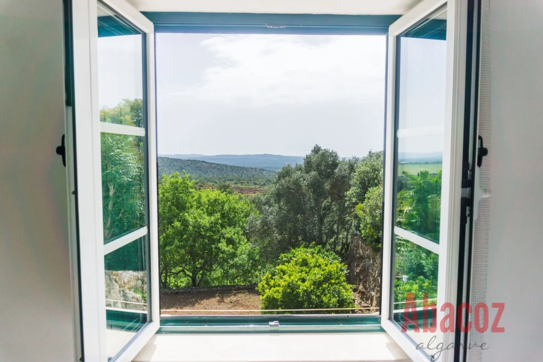 Moradia T1 para Venda em São Bartolomeu de Messines Foto 10