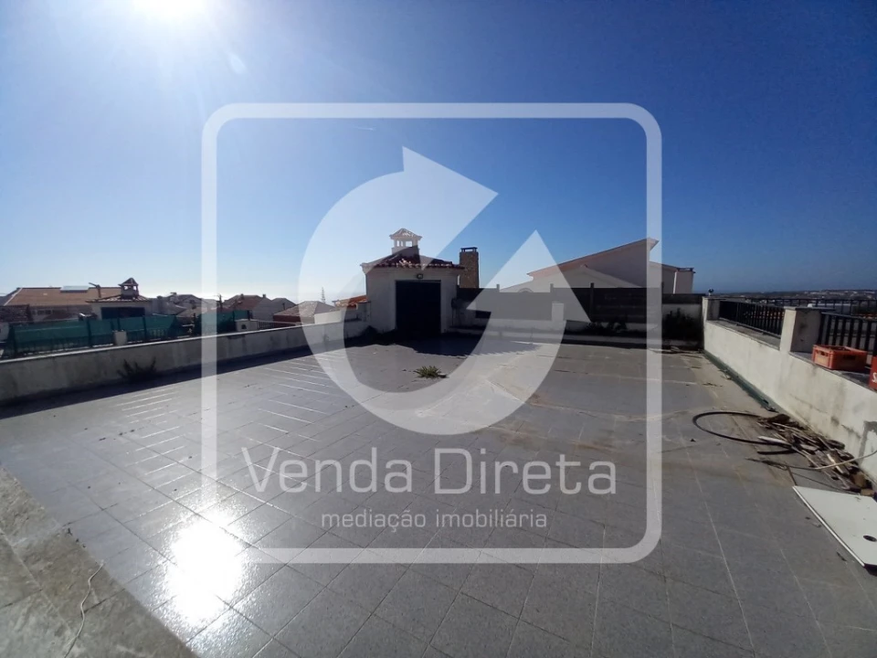 Moradia T3 para Venda em Santo Isidoro Foto 12